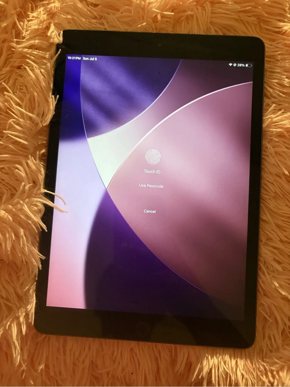 Apple iPad 8th Generation 32GB – Space Gray – Good Condition